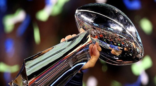 Štartuje boj o Super Bowl! Ktoré tímy si oň zahrajú?