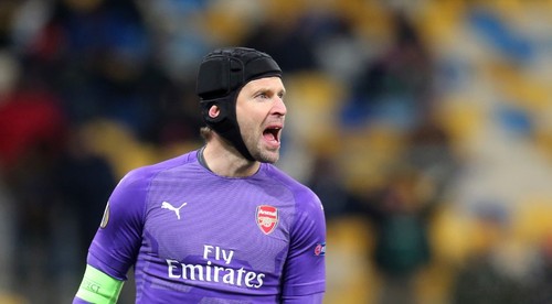 Petr Čech ako hokejový brankár. Plní si detské sny