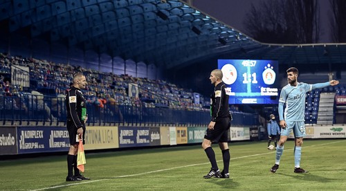 Prečo neuznali TENTO vlastný gól belasých?