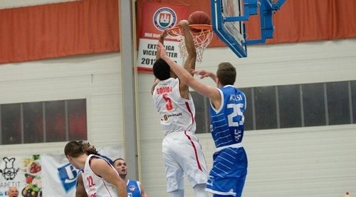 Obuvníci bod od stovky. Komárno nemalo problémy s Lučencom