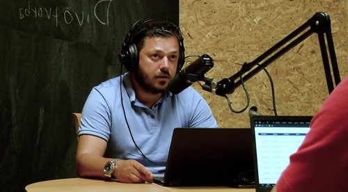 Husté reči o Slovane, Šatanovi, či Pánikovej škvrne