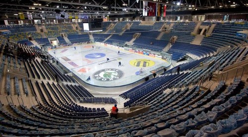 Bez kontroly nedá mesto na zimný štadión ani euro