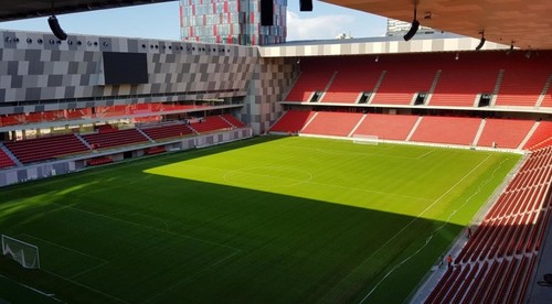 Náhoda? Futbalový štadión v Albánsku akoby z oka vypadol tomu trnavskému