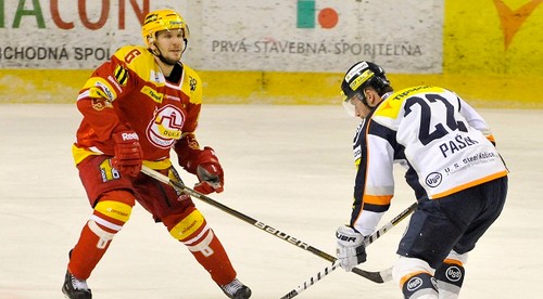 Dukla nemôže pred play-off počítať so zraneným Matúšom Vizvárym
