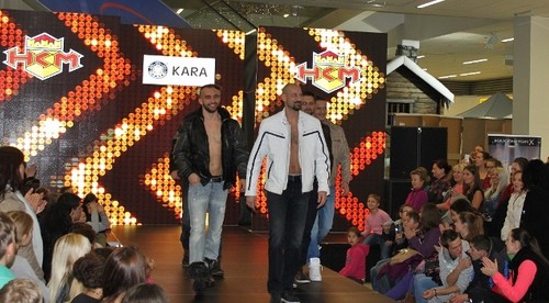 Hokejisti HKM inak