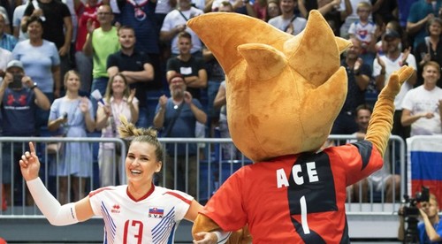 Z náhradníčky kľúčová hráčka, nahrávačka Ovečková úspešne zastúpila kapitánku