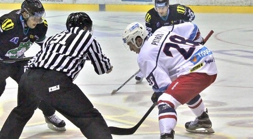 Premiéra Pénzešovi nevyšla