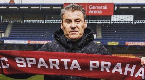 Hapal na lavičke dvadsaťjednotky končí. Stal sa novým trénerom Sparty