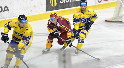 Piešťany vyrovnávali tri sekundy pred koncom, v nájazdoch rozhodol Sojčík
