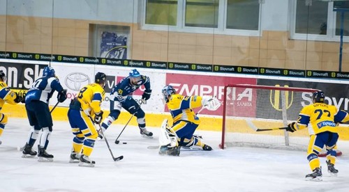 ŠHK 37 Piešťany - MHC Martin