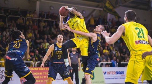 V priamom súboji o druhé miesto triumfovali Levice nad Svitom