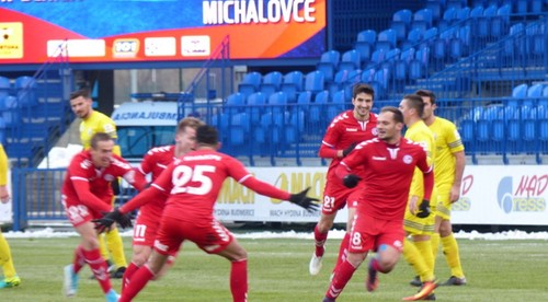 Záhoráci budú zimovať poslední. Michalovce na východ s bodom