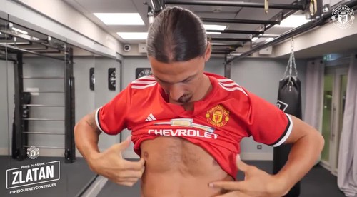 Abrakadabra a je fuč! Zlatan mení pôsobisko