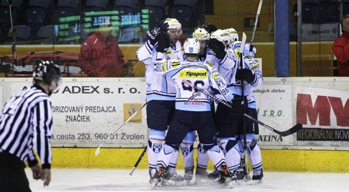 Je to doma, Nitra štvrtý raz v histórii semifinalistom extraligy