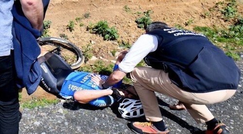 Saganov triumf na Paríž-Roubaix zatienila smrť mladého Belgičana Goolaertsa
