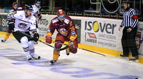 HC´05 iCLINIC B.Bystrica - Dukla Trenčín