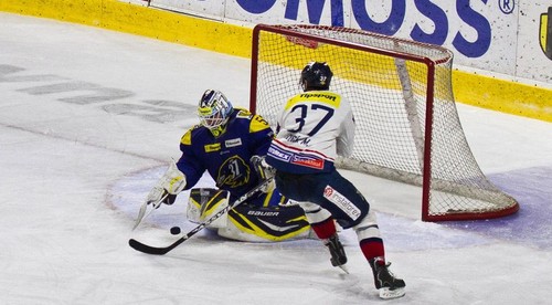 ŠHK 37 Piešťany - HKM Zvolen