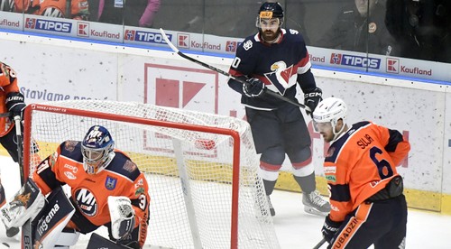 Kto pribudne medzi brankárov?