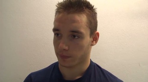 Smola! Podpísal zmluvu v NHL a zlomil si ruku