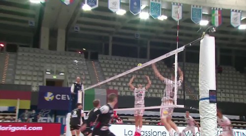 Liga majstrov: TRENTINO Itas - BERLIN Recycling Volleys