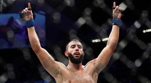 Legenda UFC sa vzdala titulu. O ten budú bojovať elitní bojovníci