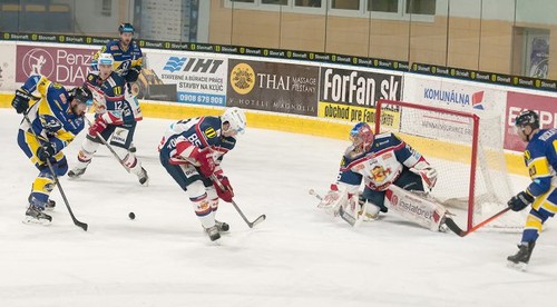 ŠHK 37 Piešťany - HKM Zvolen