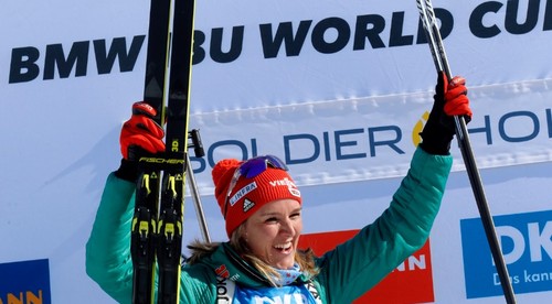 Stíhacie preteky korisťou Herrmannovej, Kuzminová opäť piata