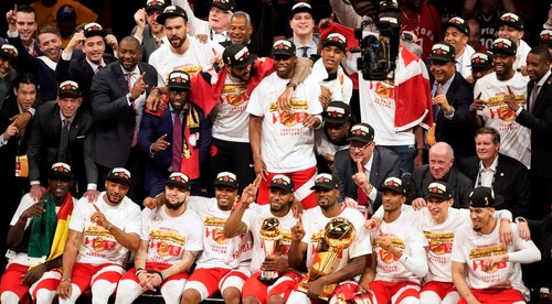 Historický titul pre Kanadu. Šampiónom NBA Toronto Raptors