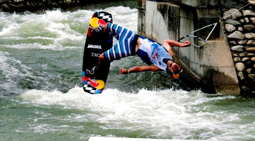 Majstrovstvá Európy v Egypte? Wakeboardisti zabojujú o medaily v teple