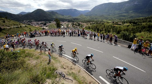 Vitajte v Pyrenejach! Na pelotón čaká maratón v kopcoch