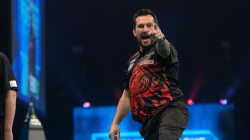 Clayton zvládol finálový deň a ovládol Premier League!