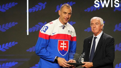 Reakcie na uvedenie Cháru do siene slávy IIHF, Crosby: Radšej by som hral s ním ako proti nemu