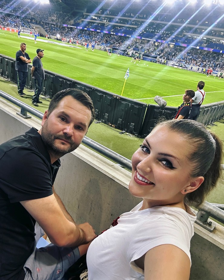 Štefánia Šalátová, speváčka, rakovina