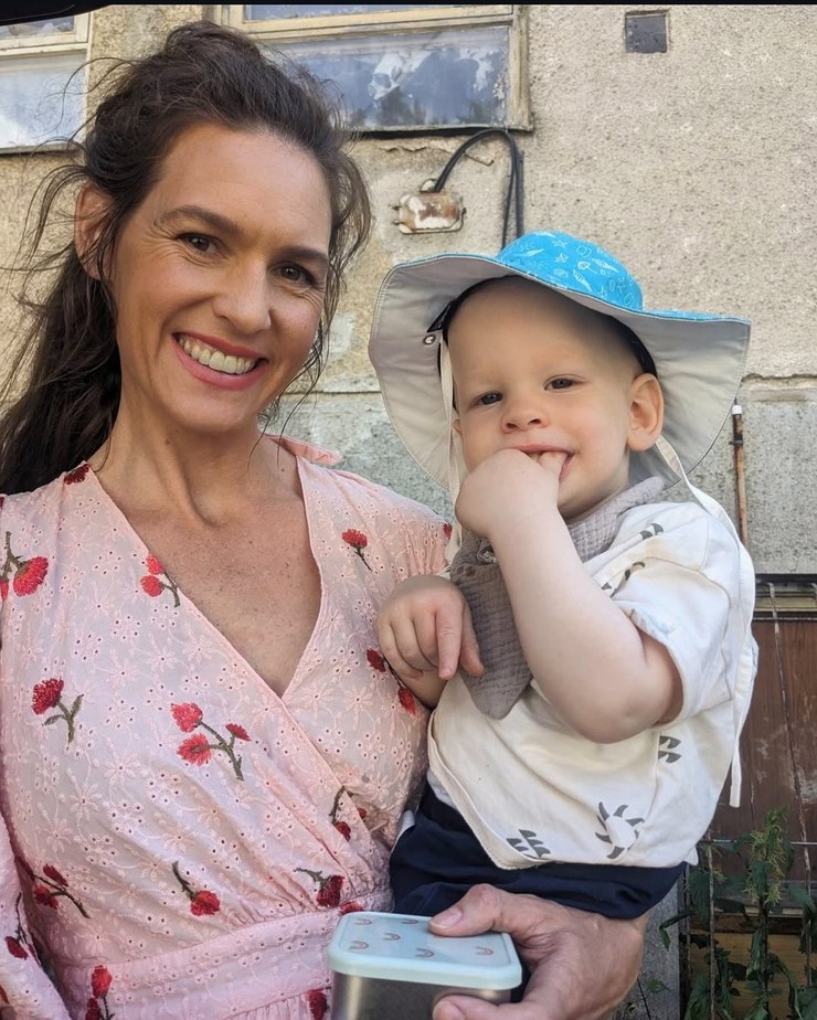 Octavia McKenzie so synčekom