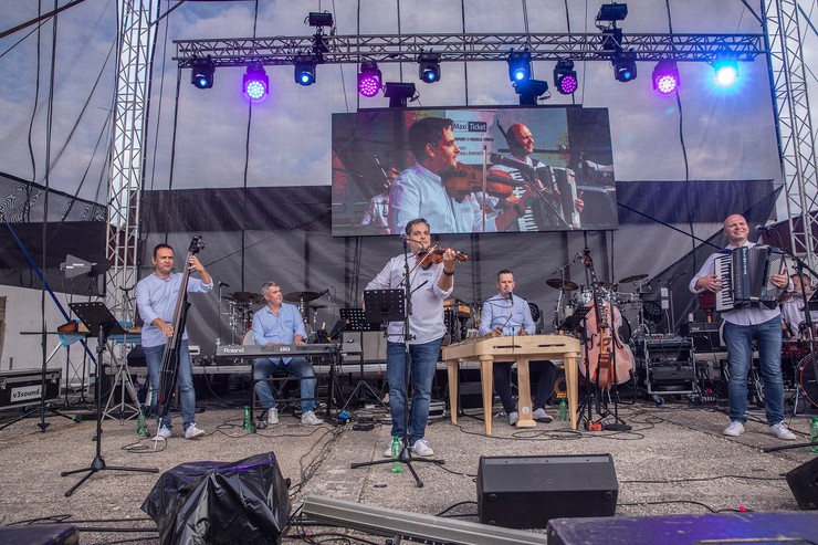 Sokoly - koncert Starý Tekov