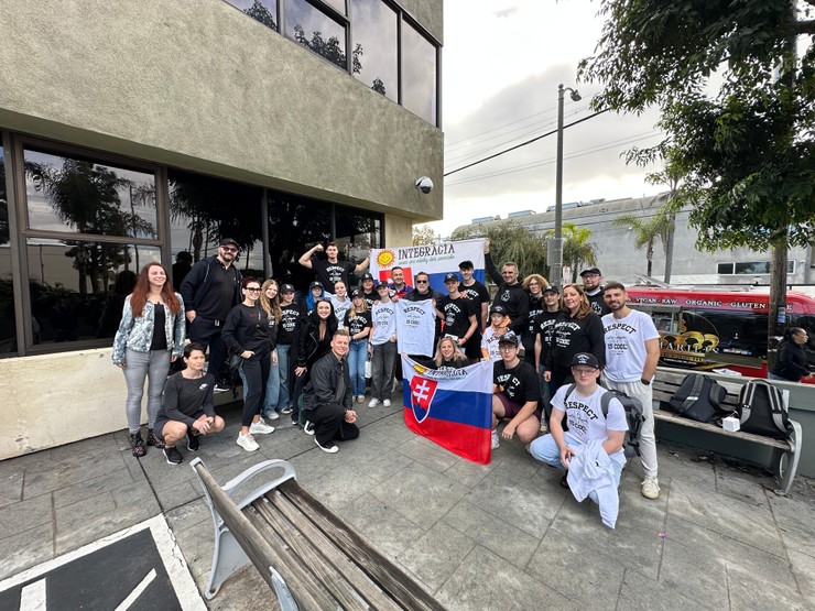 Thomas Puskailer, Arnold Schwarzenegger a deti z projektu Intergrácia