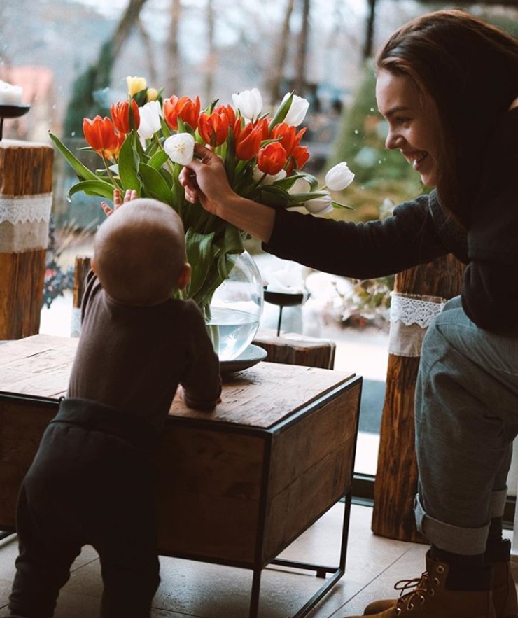 Mary Bartalos so synčekom