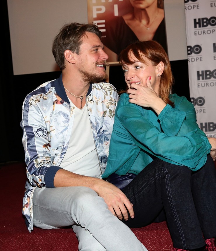 Vojta Dyk a Táňa Vilhelmová