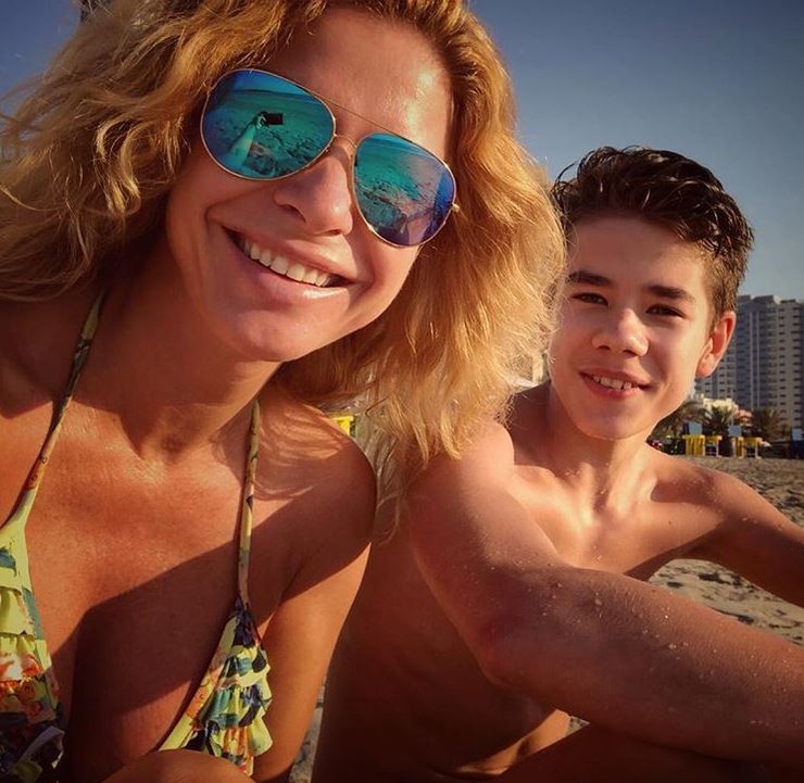 Katarína Jesenská so synom Samkom