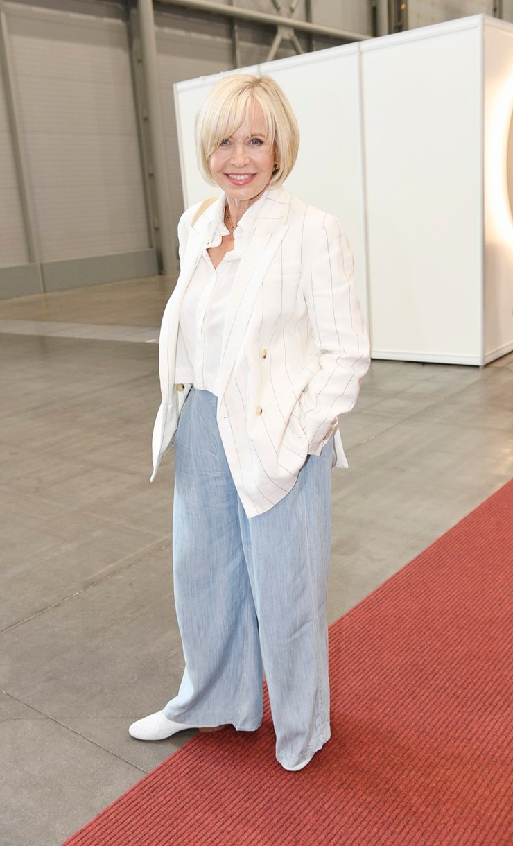 Jana Švandová - outfity