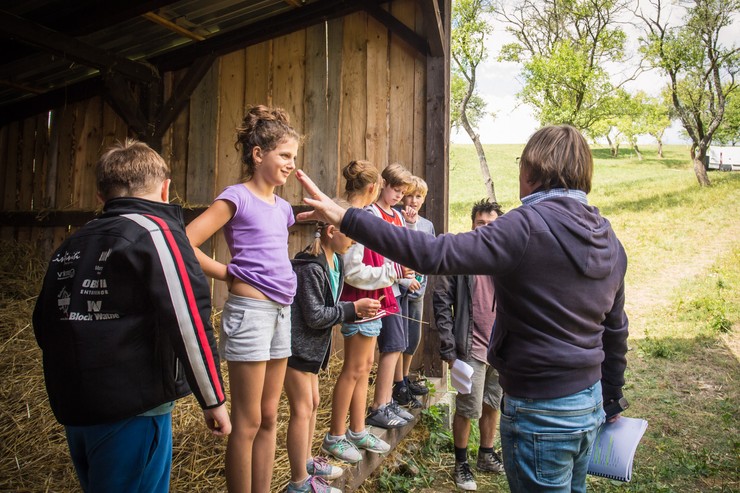 Prázdniny - Zábava v sene
