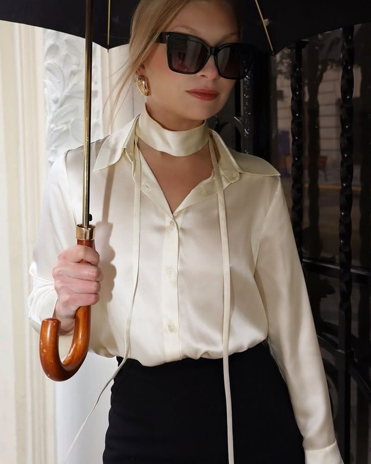 Nákupné maniačky - saténová košeľa