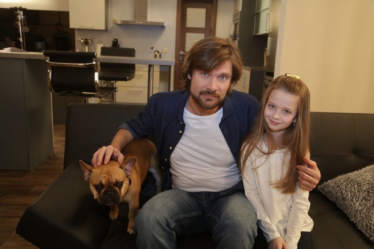 Panelak - Sarka Suchovska a MIlo Kral