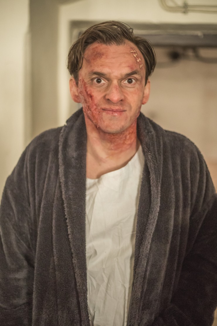 Trhlina - Martin Šalacha ako Walter Fischer