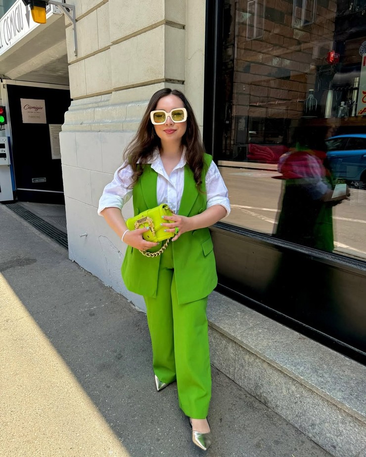 Nákupné maniačky - zelená farba v outfitoch