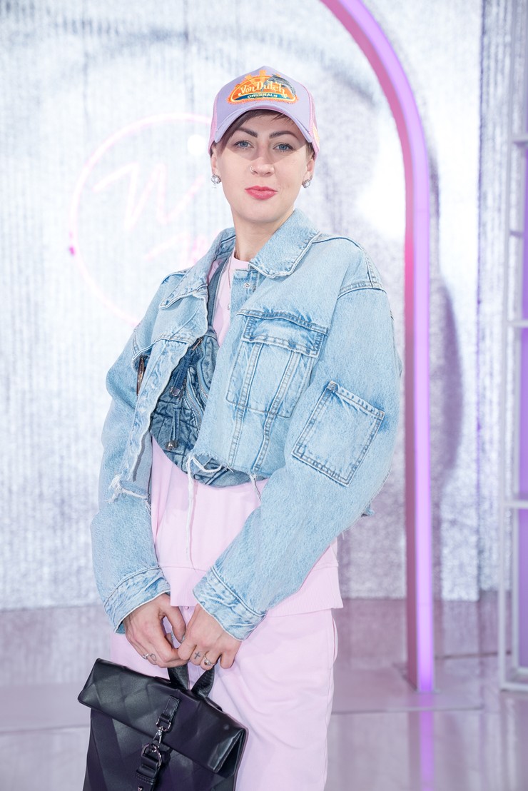 Nákupné maniačky: téma Letisková štýlovka - Saška