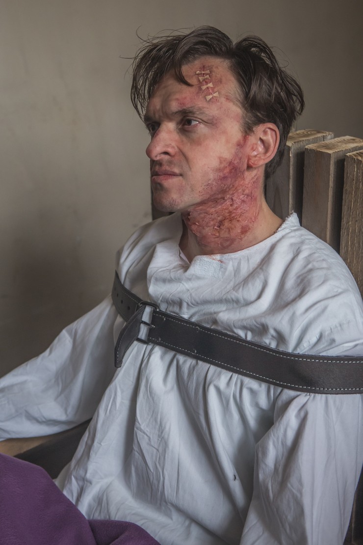 Trhlina - Martin Šalacha ako Walter Fischer