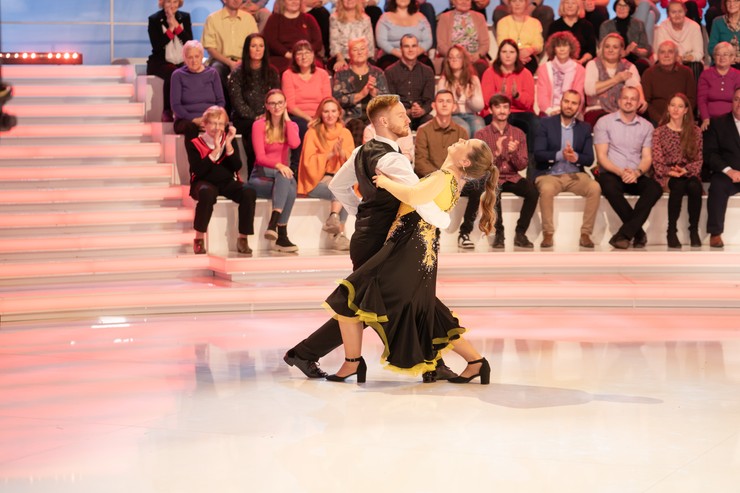 V siedmom nebi - Ivana