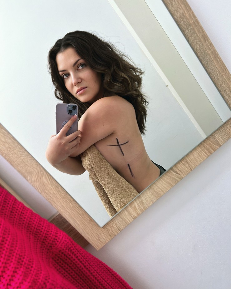 Štefánia Šalátová, speváčka, rakovina