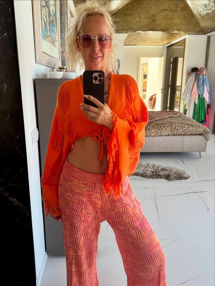 Zuzana Belohorcová postava (2)